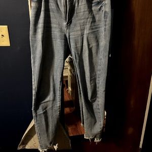 Crop light jeans frayed